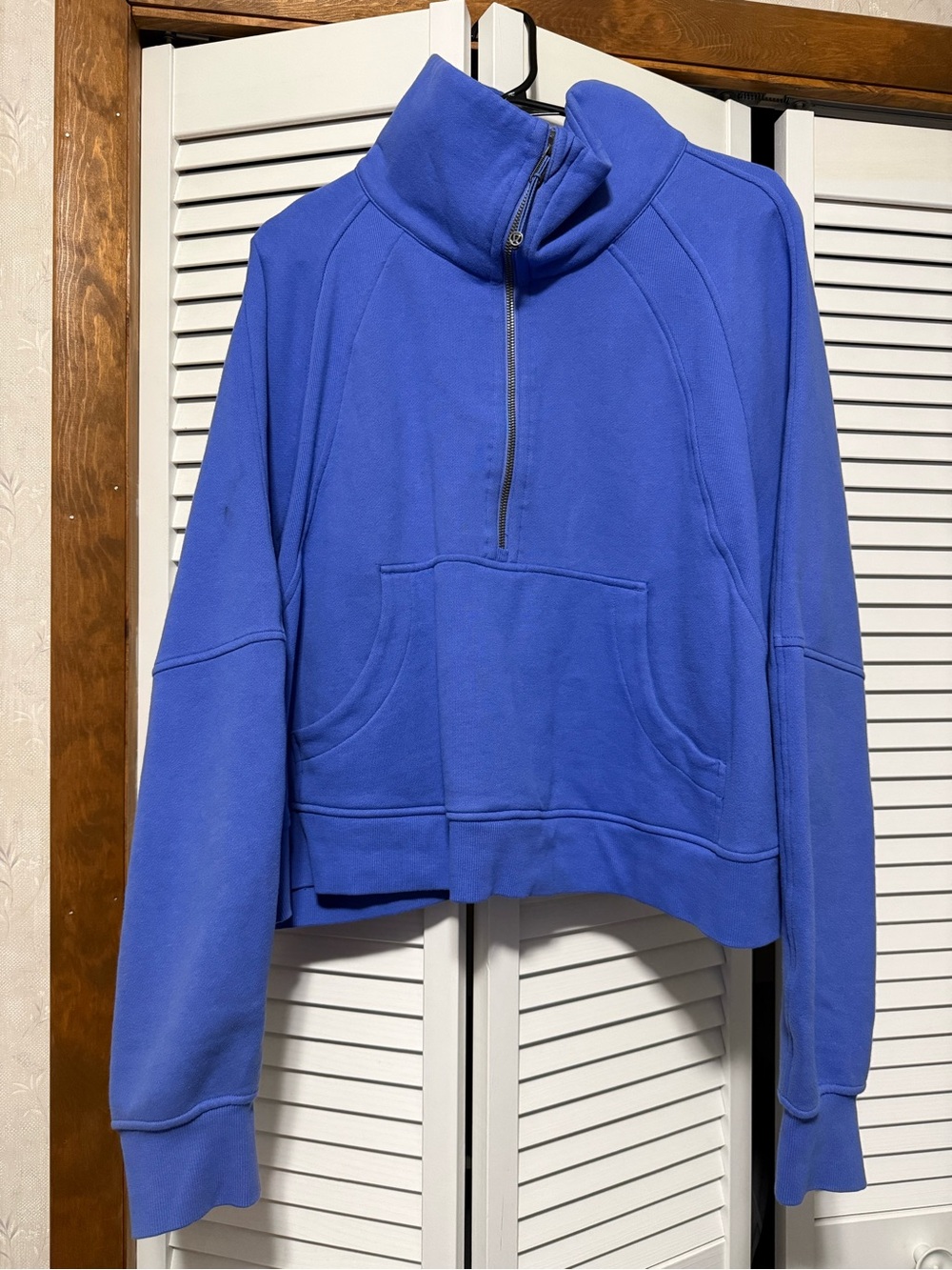 Lululemon Scuba